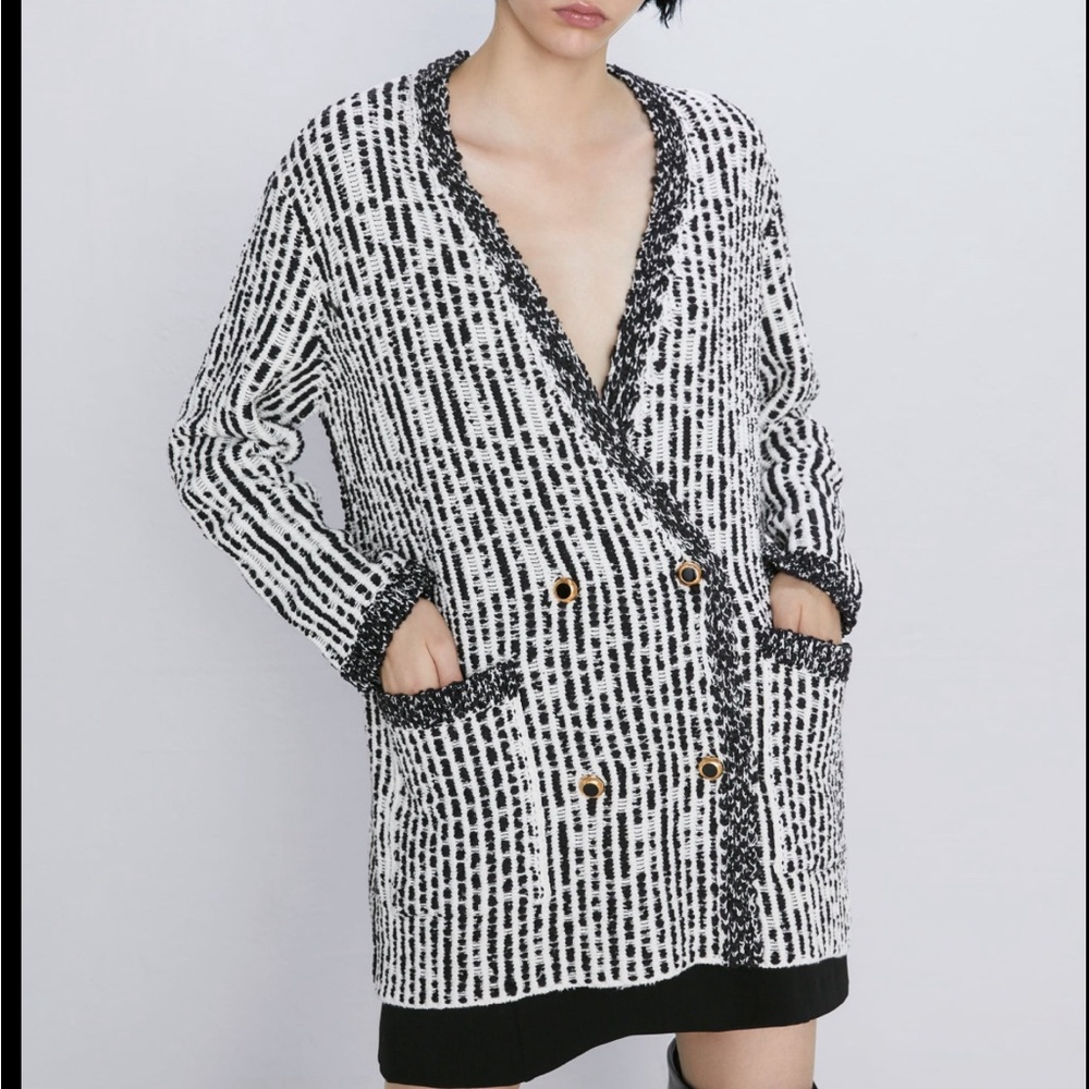 BNWT Zara double breast black and white cardigan sweater M